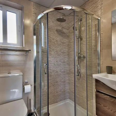 Central Suites St. Julian'S Gasthuis San Ġiljan