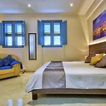 Central Suites St. Julian'S 4*