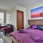 Πανσιόν Central Suites St. Julian'S 4*