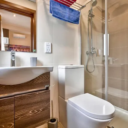 Central Suites St. Julian'S 招待所