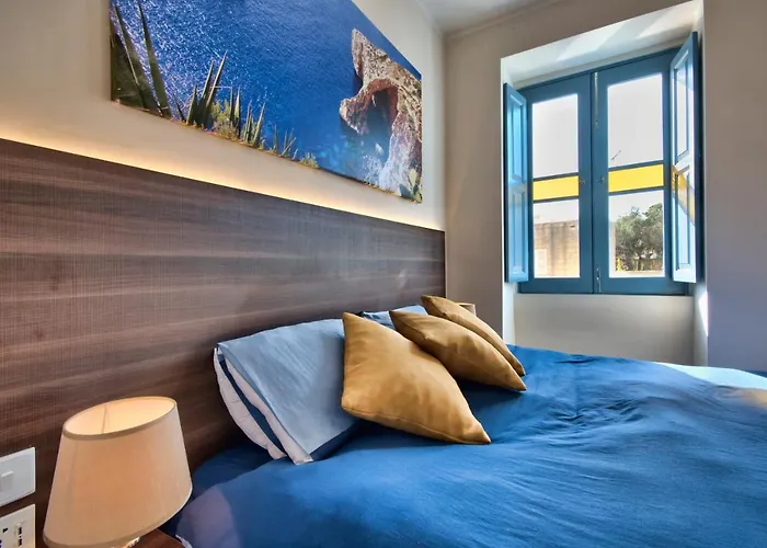 Central Suites St. Julian'S Penzion 4*